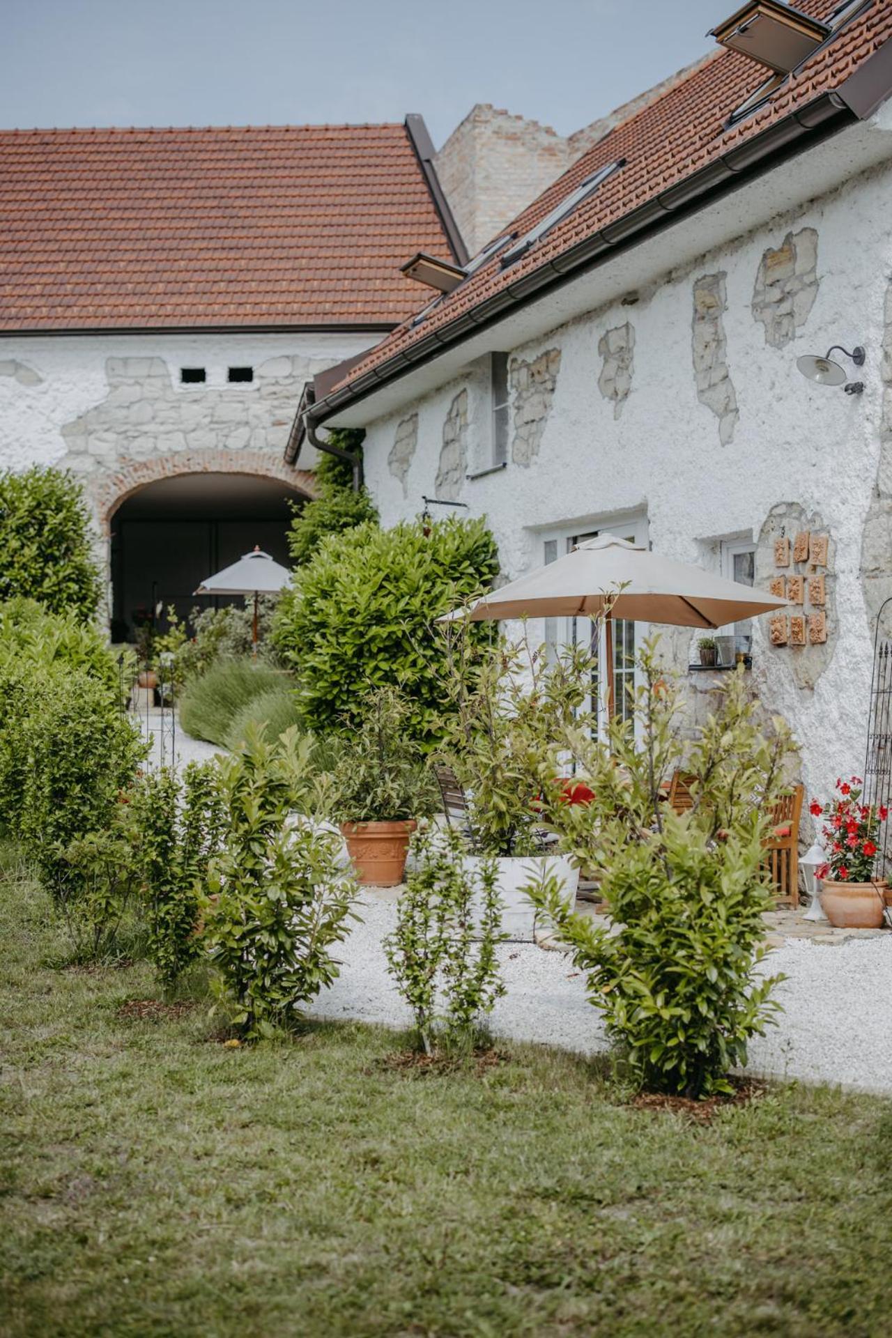 Haus Diogenes Apartment Moerbisch Am See Luaran gambar